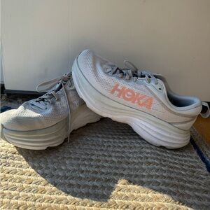 Hoka Bondi 8
